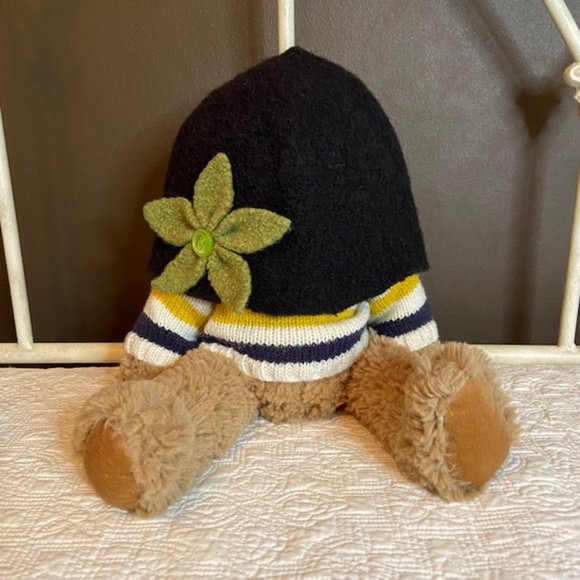 Julie Sinden Merino Wool Cloche - Picture 2 of 4